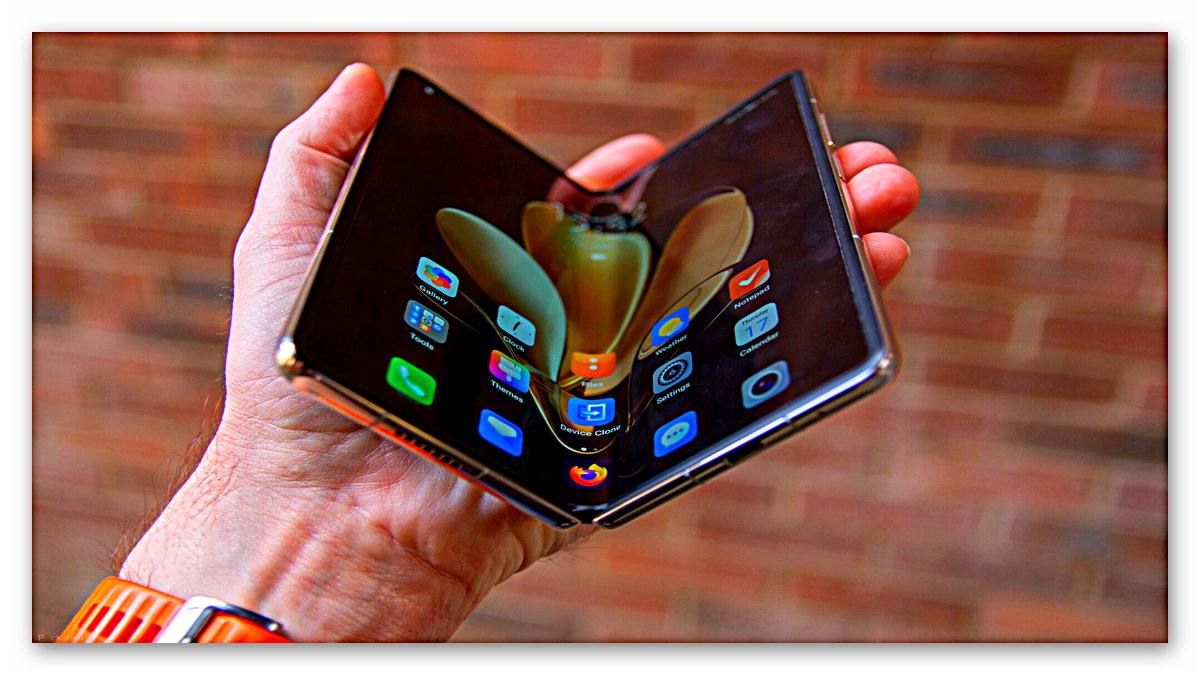 HONOR, Bu Yılki Üçüncü Katlanabilir Telefonu Magic VS2’yi Tanıttı: İşte Özellikleri ve Fiyatı