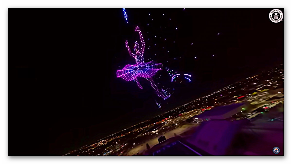 İzlemeye Doyamayacağınız Bu Drone Gösterisi, Guinness Rekoru Kırdı! İşte 1499 Drone ile Yapılan Kutlama [Video]