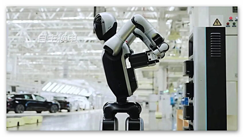 Kendi bataryasını değiştirebilen robot geliştirildi