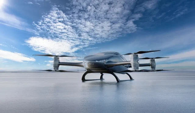 Türkiye’nin ilk uçan arabası ön siparişe açıldı