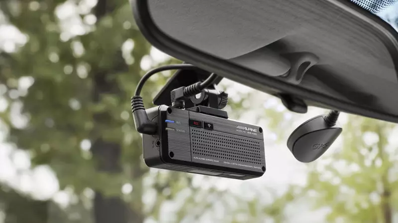 Araç Kamerası Nasıl Bağlanır ?