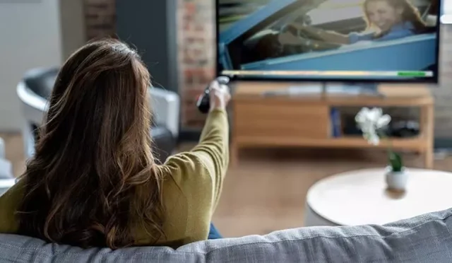 Akıllı Olmayan TV İnternete Nasıl Bağlanır?