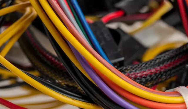 Kablo Koruyucu Nasıl Takılır